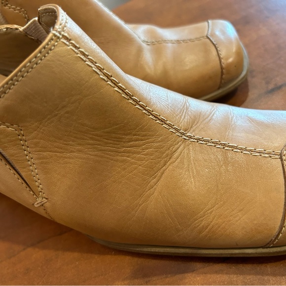 Spring clog - Picture 2 of 8